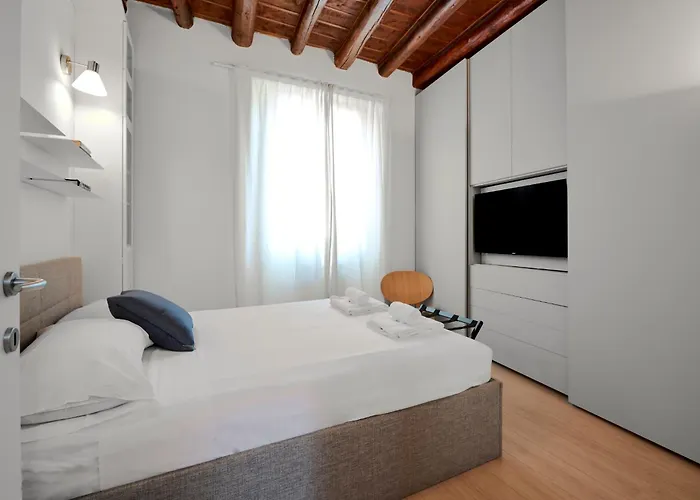 Sarpi Chinatown - Leo Brothers - Bramante 15
